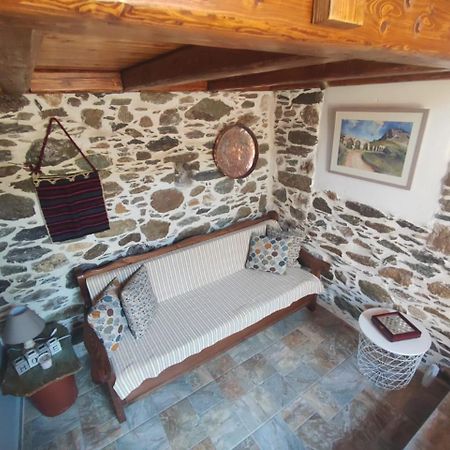 Villa Πέτροκτιστο Σπίτι. Stone House Karystos  Exterior foto