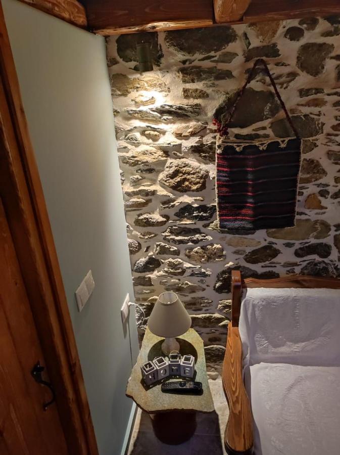 Villa Πέτροκτιστο Σπίτι. Stone House Karystos  Exterior foto