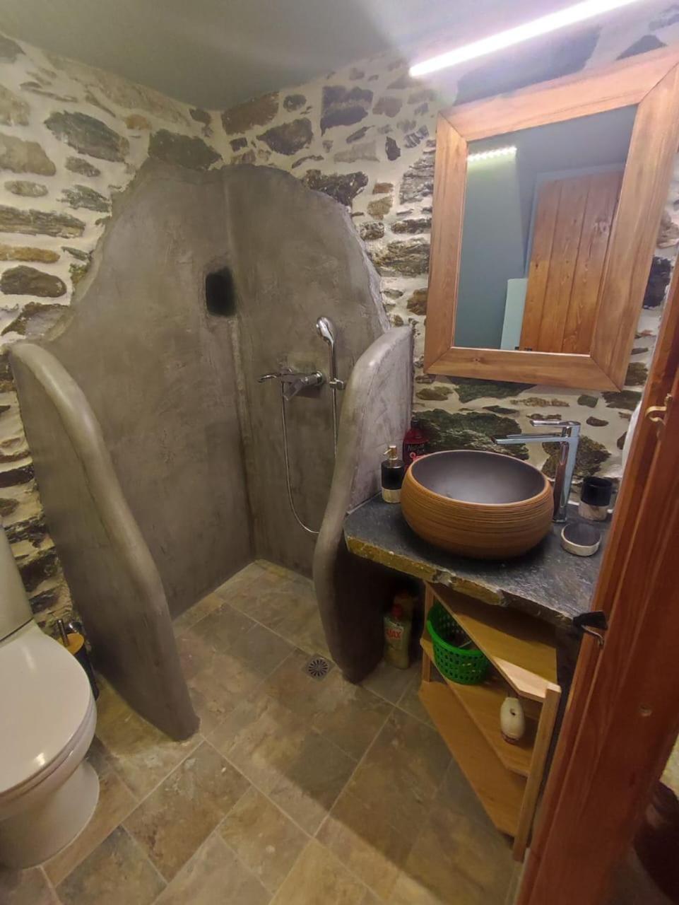 Villa Πέτροκτιστο Σπίτι. Stone House Karystos  Exterior foto